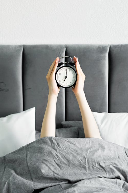 Best Sunrise Alarm Clocks (2025-2026): Wake Up Gently